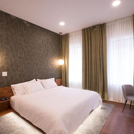 The Vault Hotel Houghton Bagian luar foto