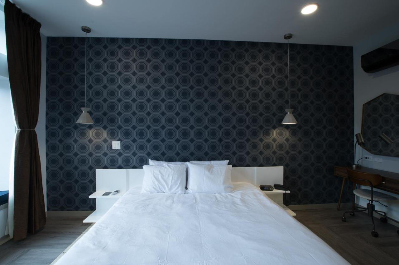 The Vault Hotel Houghton Bagian luar foto