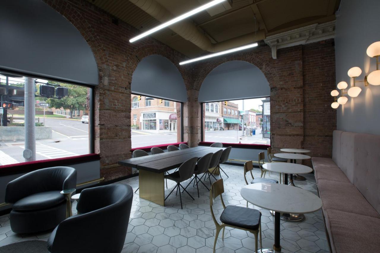 The Vault Hotel Houghton Bagian luar foto