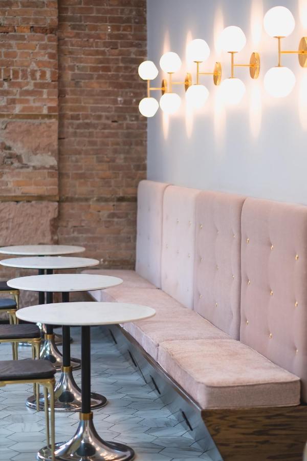 The Vault Hotel Houghton Bagian luar foto