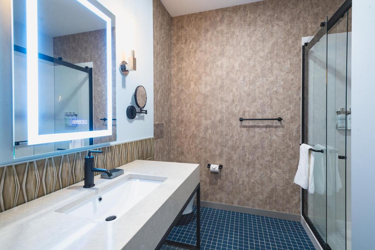The Vault Hotel Houghton Bagian luar foto