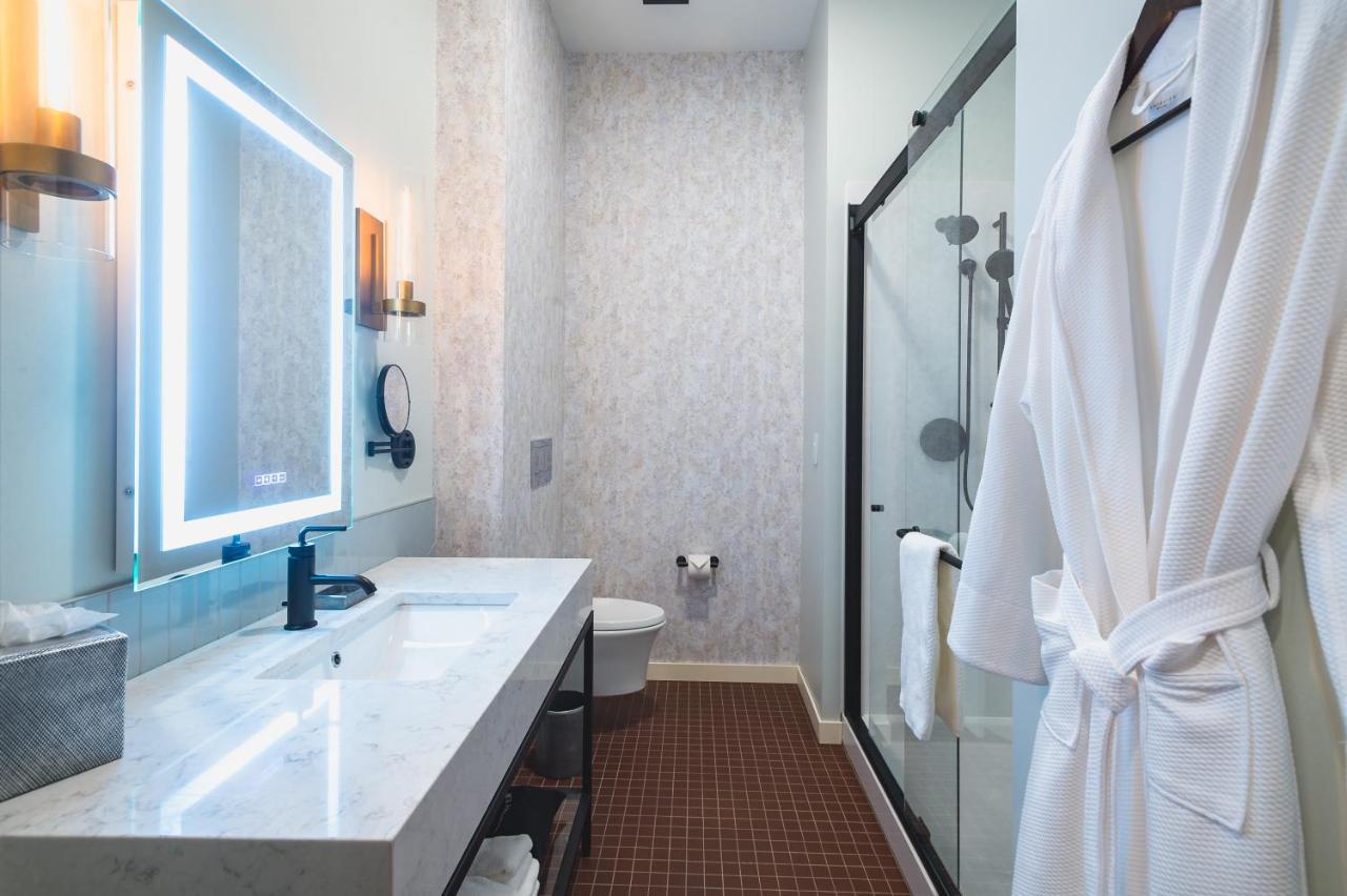 The Vault Hotel Houghton Bagian luar foto